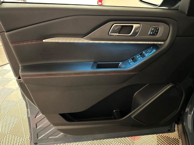 Certified 2026 Ford Explorer ST AWD/4WD image 16