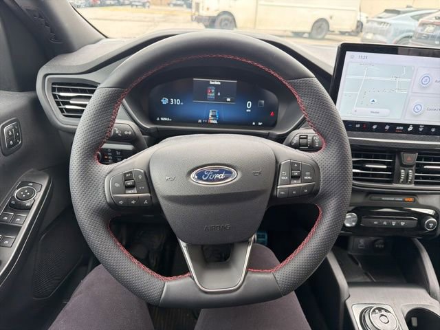 Certified 2023 Ford Escape ST-Line Select w/ Tech Pack #2 image 24