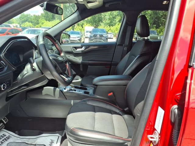 Certified 2024 Ford Escape ST-Line Elite AWD/4WD image 12