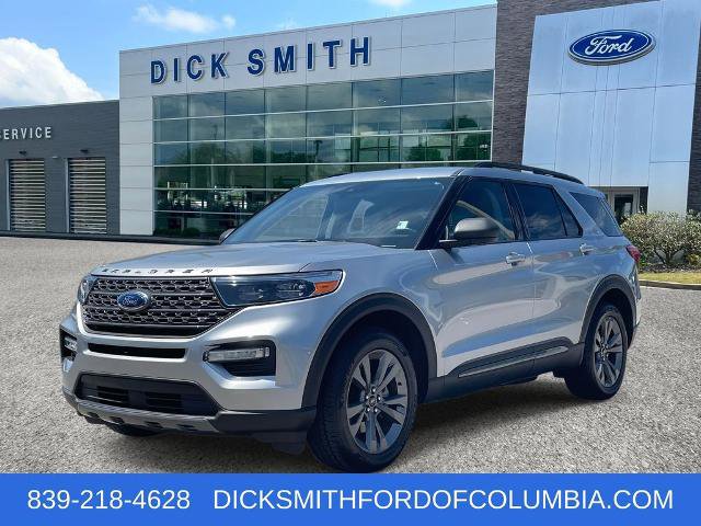 Certified 2021 Ford Explorer XLT w/ Equipment Group 202A image 3