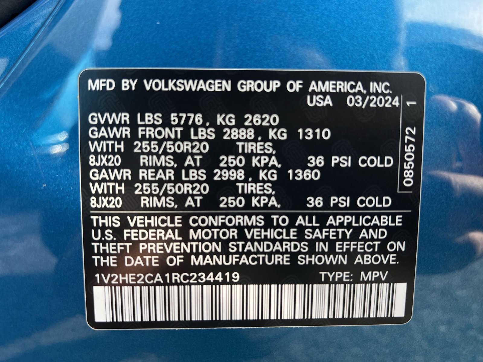 Used 2024 Volkswagen Atlas Cross Sport SE image 27