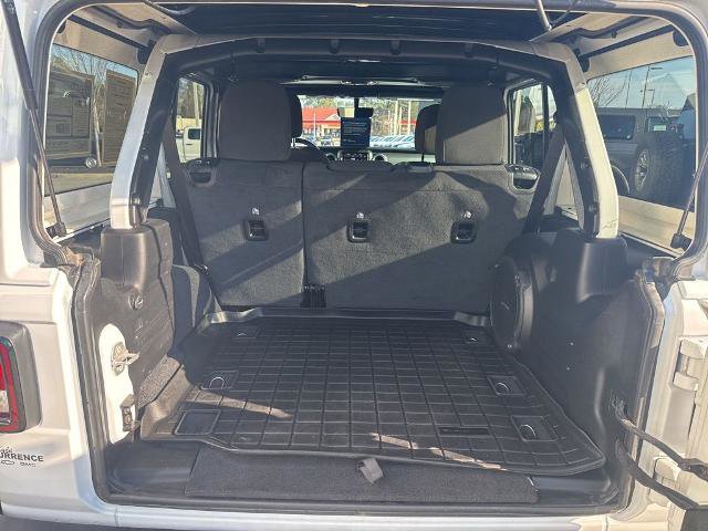 Used 2021 Jeep Wrangler Unlimited Sahara image 30