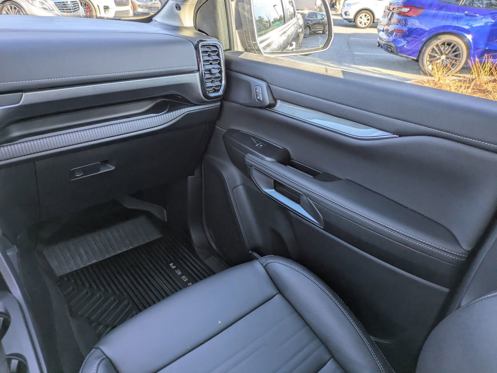 Certified 2024 Ford Ranger Lariat w/ FX4 Off-Road Package image 20