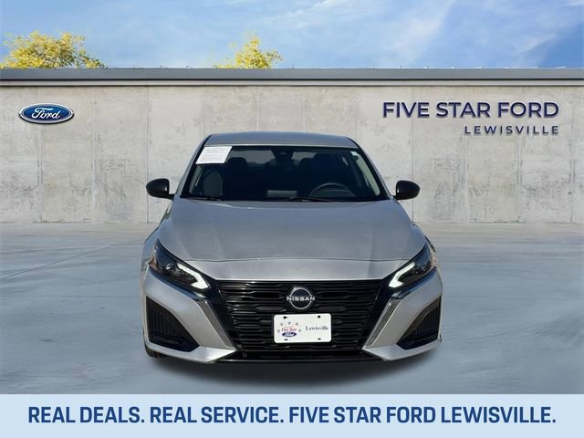 Used 2024 Nissan Altima 2.5 SV image 6