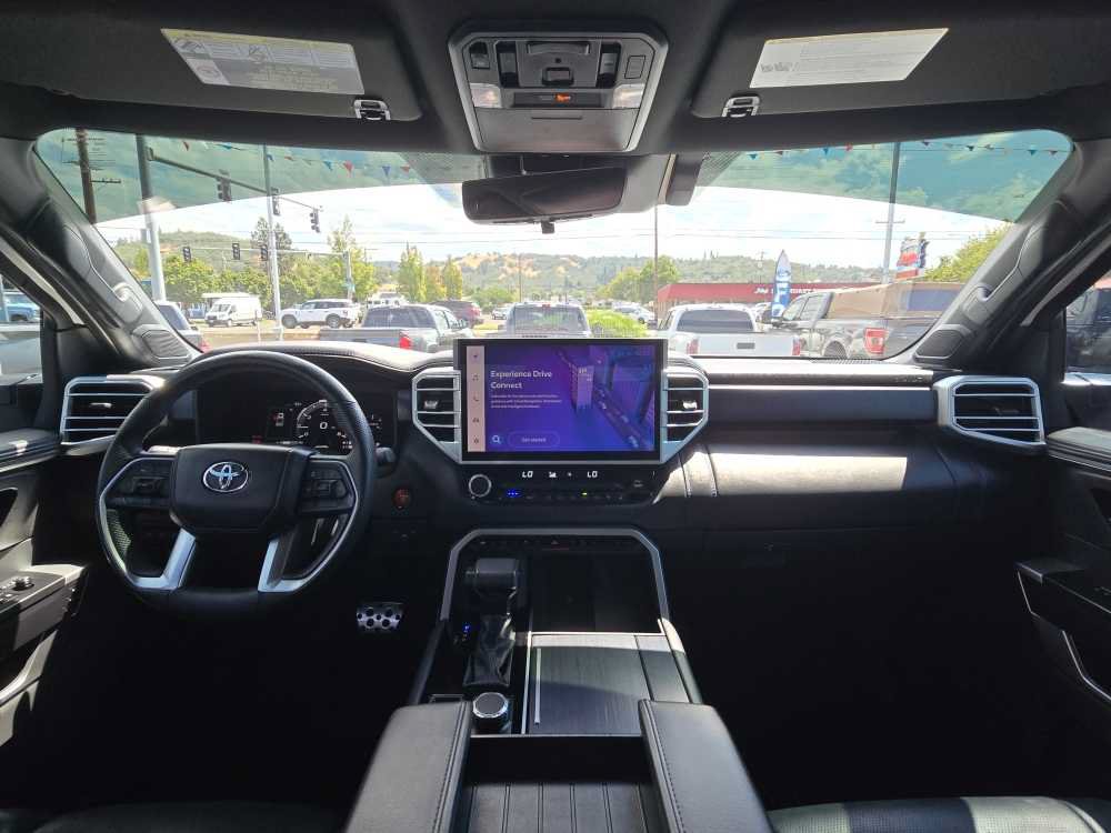 Used 2025 Toyota Tundra Platinum w/ TRD Off-Road Package AWD/4WD image 15