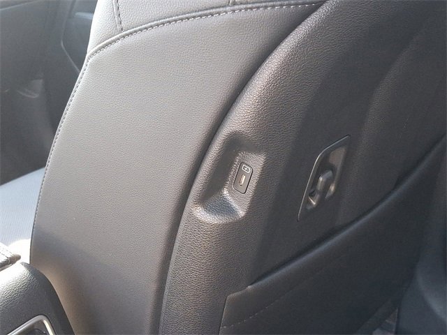 Used 2024 Kia Sportage EX w/ EX Premium Package image 11