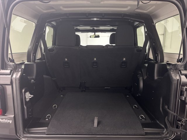 Used 2018 Jeep Wrangler Unlimited Sport S AWD/4WD image 26