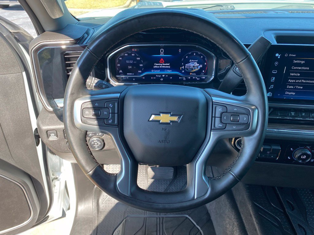 Used 2024 Chevrolet Silverado 2500 LT AWD/4WD image 13