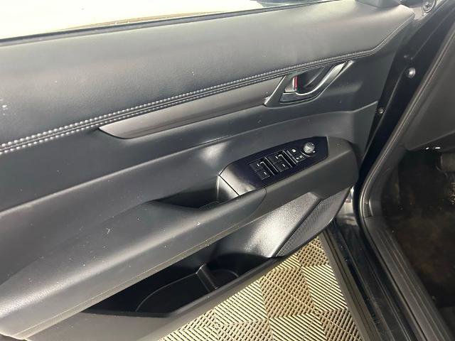 Used 2021 MAZDA CX-5 Touring image 13