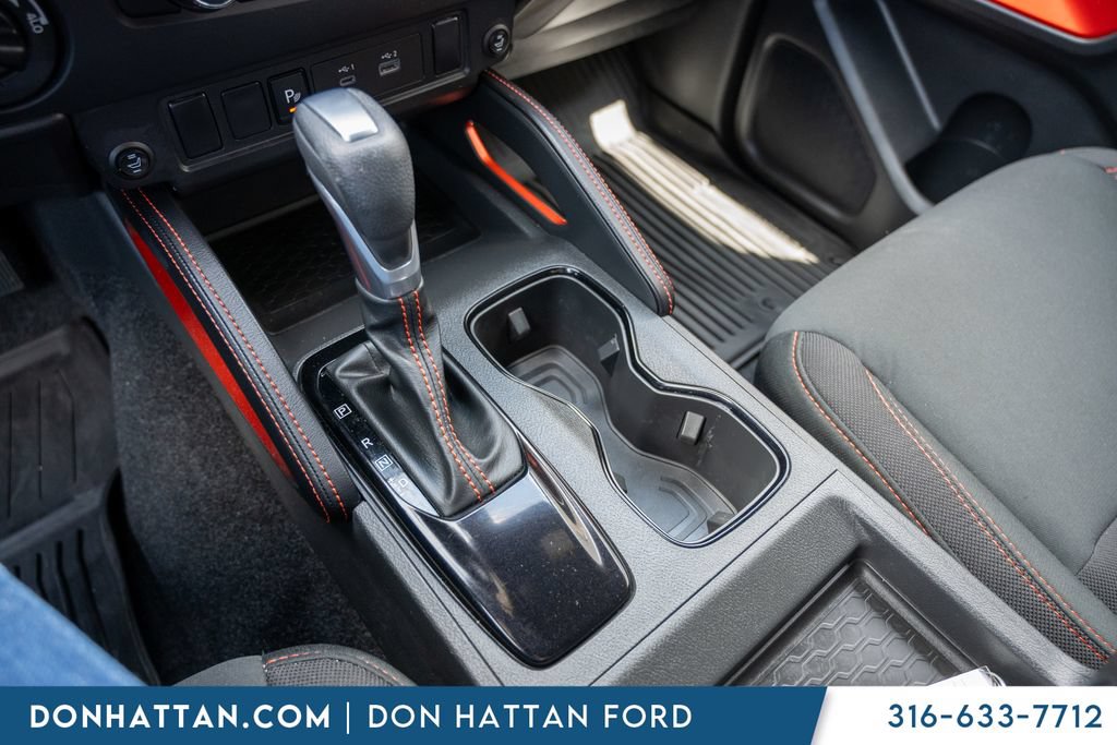 Used 2025 Nissan Frontier PRO-4X AWD/4WD image 15