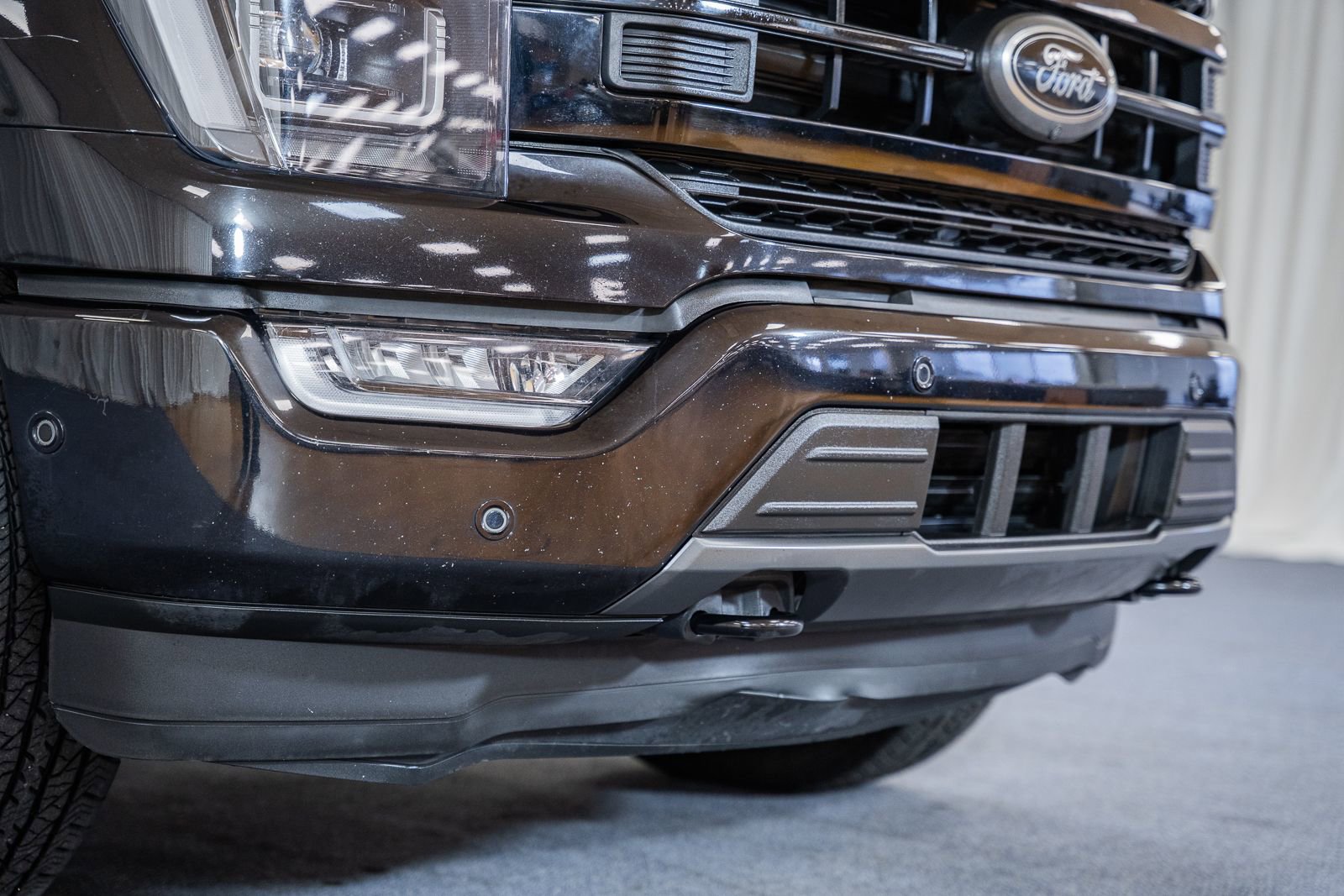 Certified 2023 Ford F150 Platinum w/ Equipment Group 701A High image 18