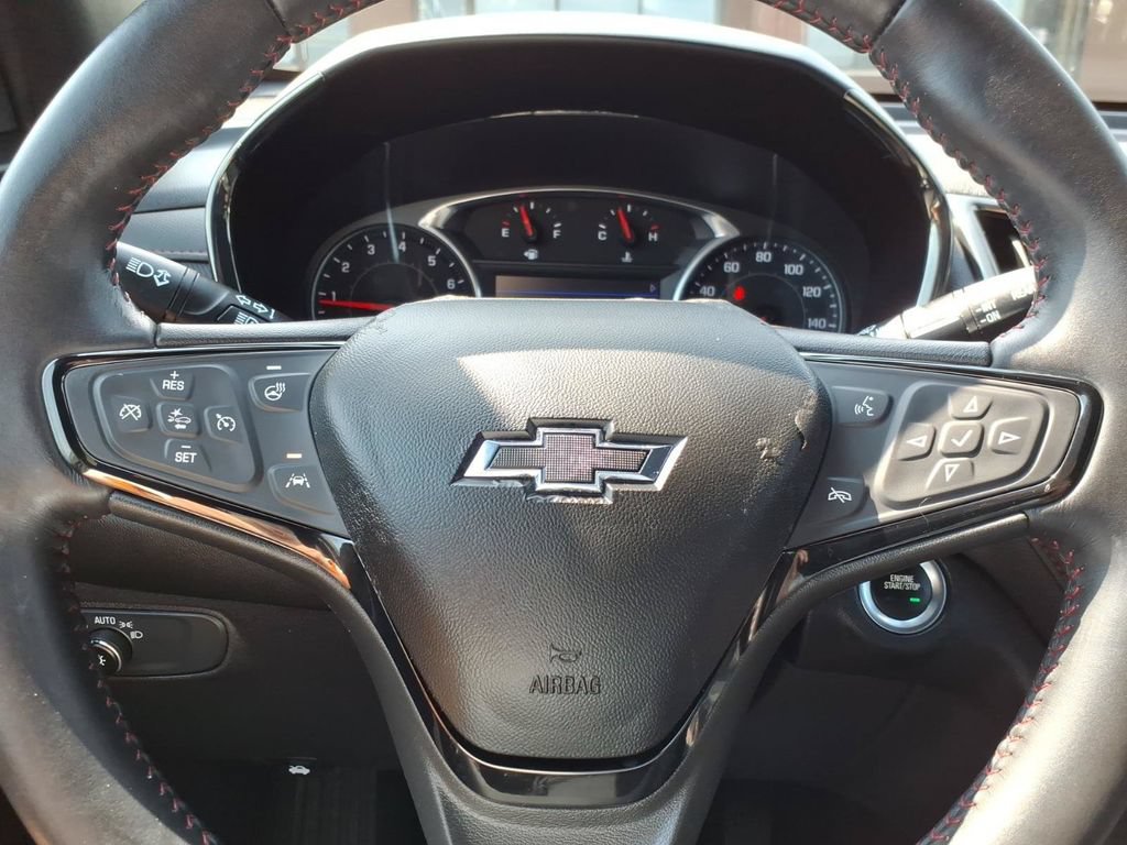Used 2022 Chevrolet Equinox RS w/ RS Leather Package AWD/4WD image 22
