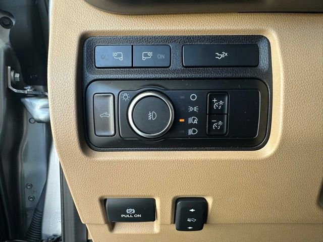 Certified 2023 Ford F250 Lariat w/ Chrome Package image 24