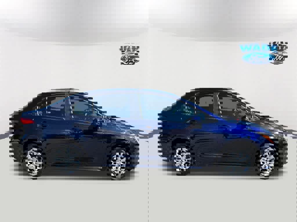 Used 2024 Toyota Corolla LE image 4