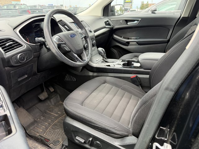 Certified 2017 Ford Edge SEL w/ Class II Trailer Tow Package AWD/4WD image 3