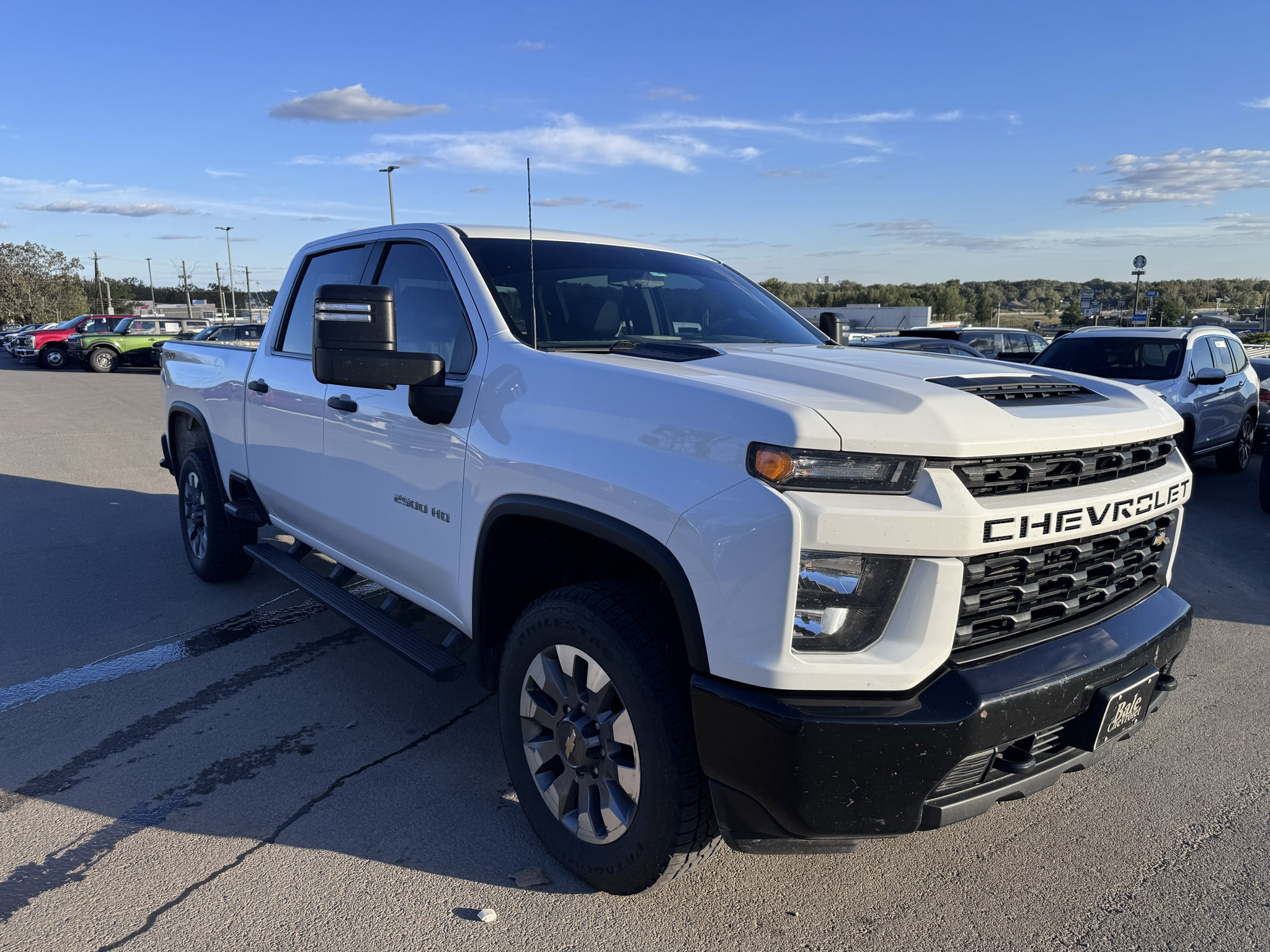 Used 2023 Chevrolet Silverado 2500 Custom w/ Custom Convenience Package AWD/4WD image 3