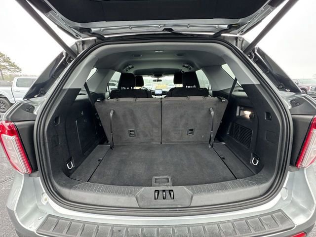 Certified 2023 Ford Explorer XLT image 25