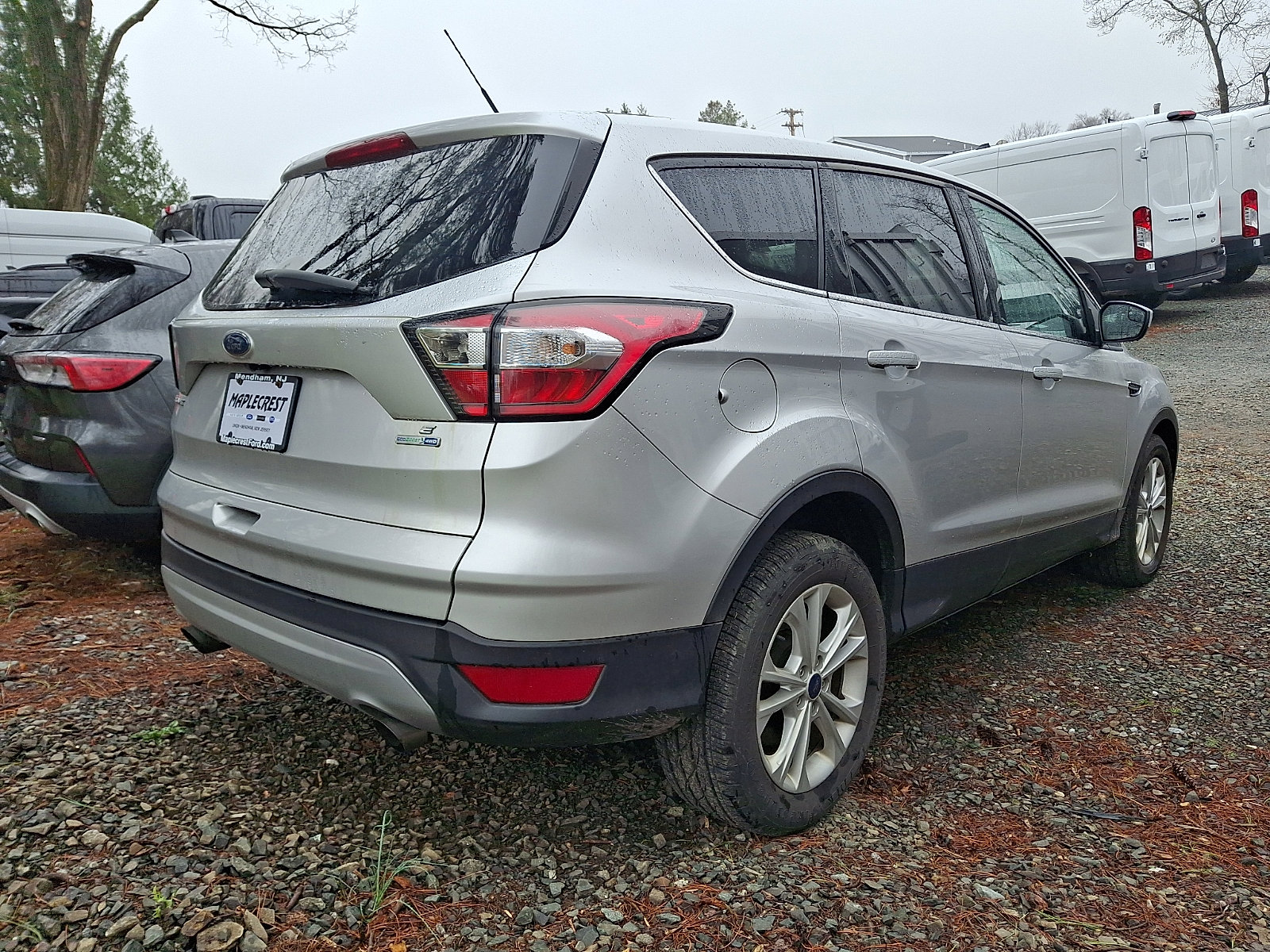Certified 2017 Ford Escape SE w/ SE Cold Weather Package image 4