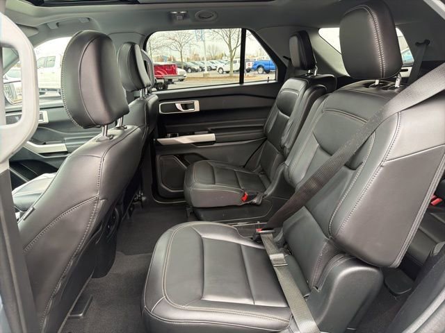 Certified 2023 Ford Explorer XLT w/ Equipment Group 202A image 17
