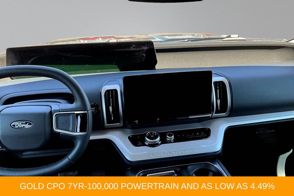 Certified 2025 Ford Expedition Active AWD/4WD image 9
