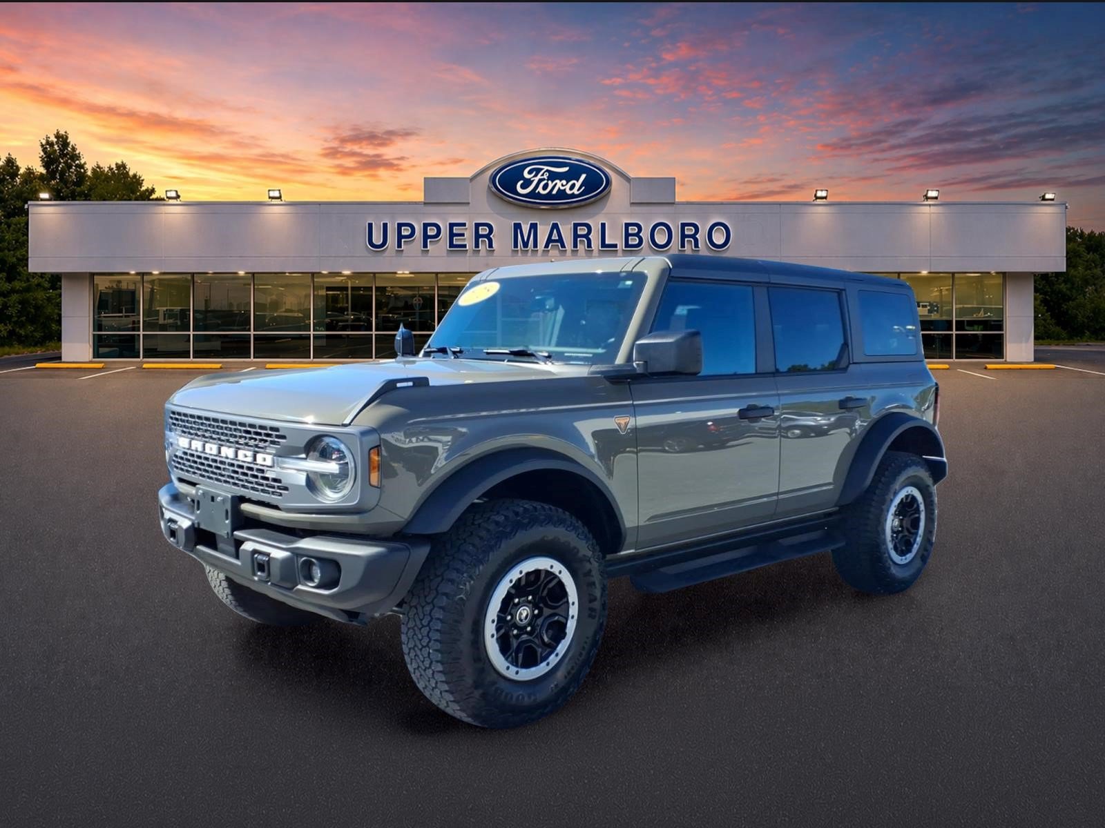 Certified 2025 Ford Bronco Badlands w/ Sasquatch Package AWD/4WD image 4
