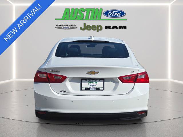 Used 2024 Chevrolet Malibu LT FWD image 4