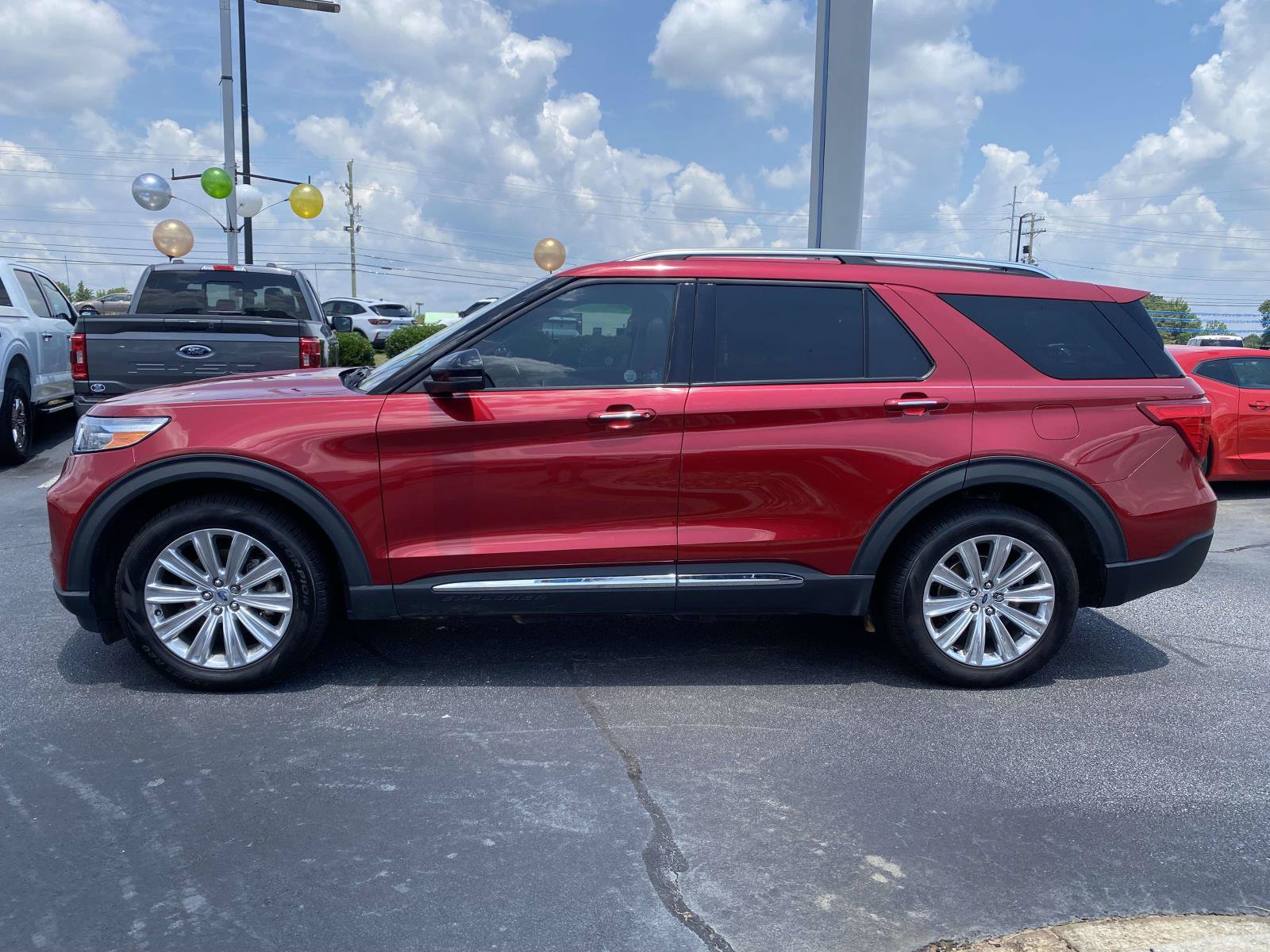 Certified 2022 Ford Explorer Limited w/ Equipment Group 301A RWD image 4