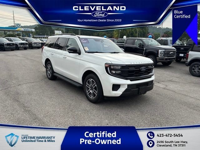 Certified 2025 Ford Expedition Active AWD/4WD image 1