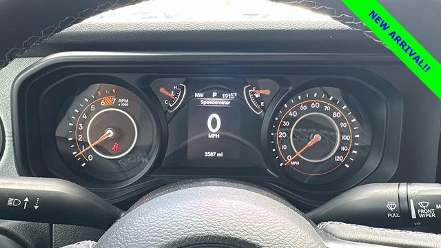 Used 2025 Jeep Wrangler Sport AWD/4WD image 22