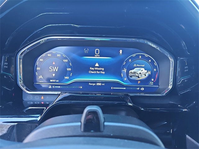 Used 2025 Chevrolet Silverado 1500 High Country image 19