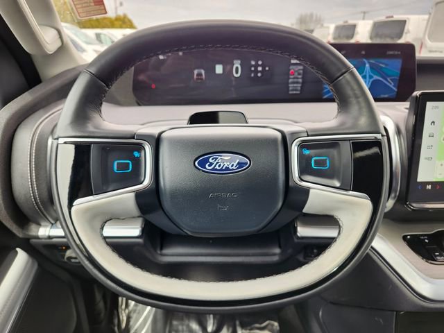 Certified 2025 Ford Expedition Max Platinum AWD/4WD image 32