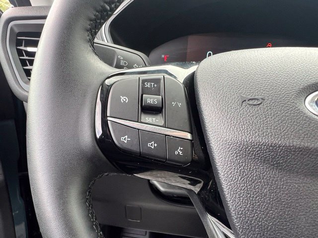 Certified 2024 Ford Escape Active AWD/4WD image 9