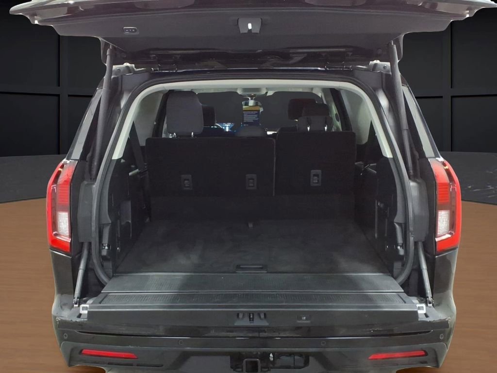 Certified 2025 Ford Expedition Max Active AWD/4WD image 28