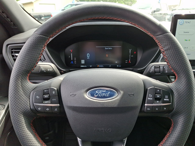 Certified 2024 Ford Escape ST-Line w/ Tech Pack #1 AWD/4WD image 19