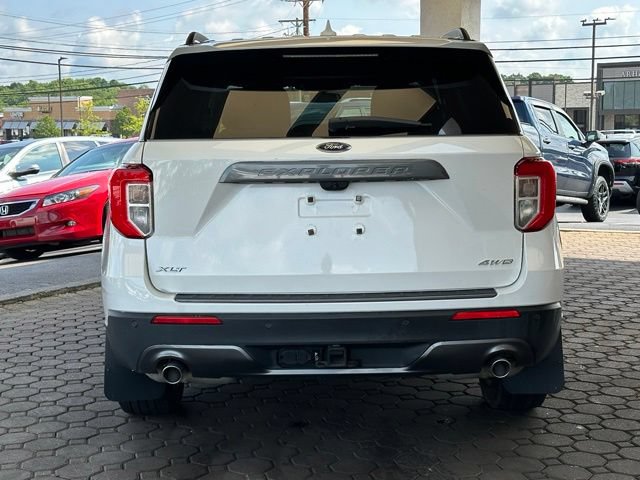 Certified 2023 Ford Explorer XLT w/ Equipment Group 202A AWD/4WD image 5
