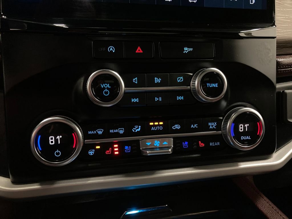 Certified 2024 Ford Expedition Max Limited image 27