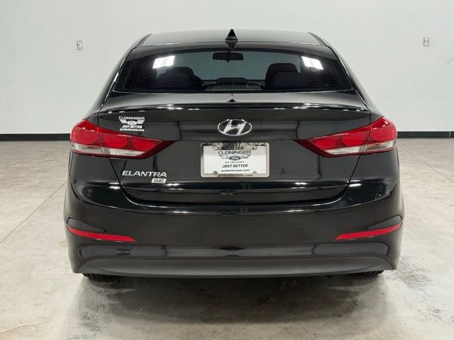 Used 2017 Hyundai Elantra SE image 10