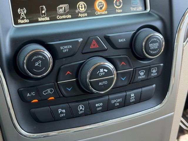Used 2017 Jeep Grand Cherokee Limited AWD/4WD image 30