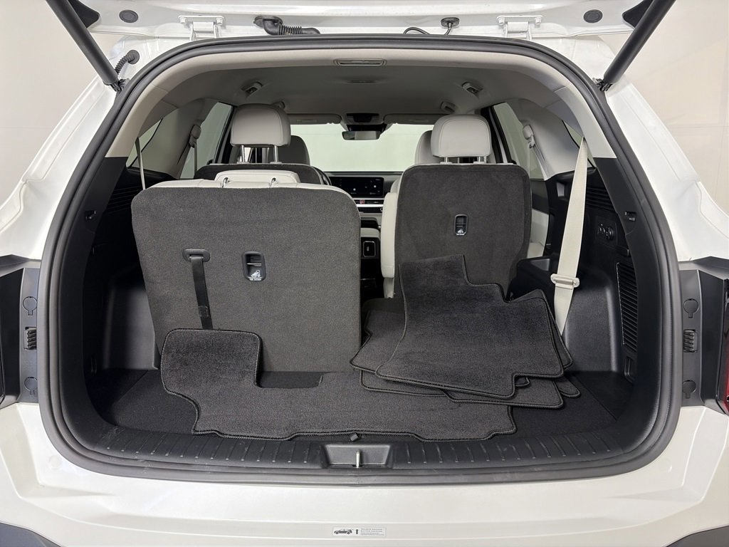 Used 2025 Kia Sorento EX image 27