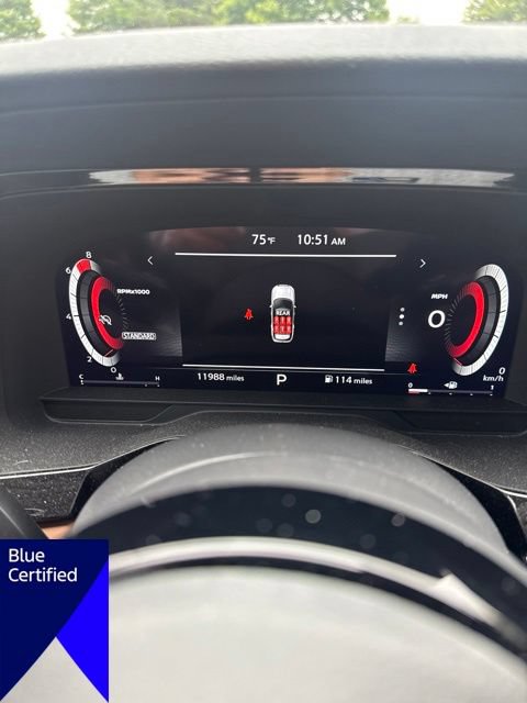 Used 2025 Nissan Pathfinder Platinum w/ Cargo Package FWD image 13