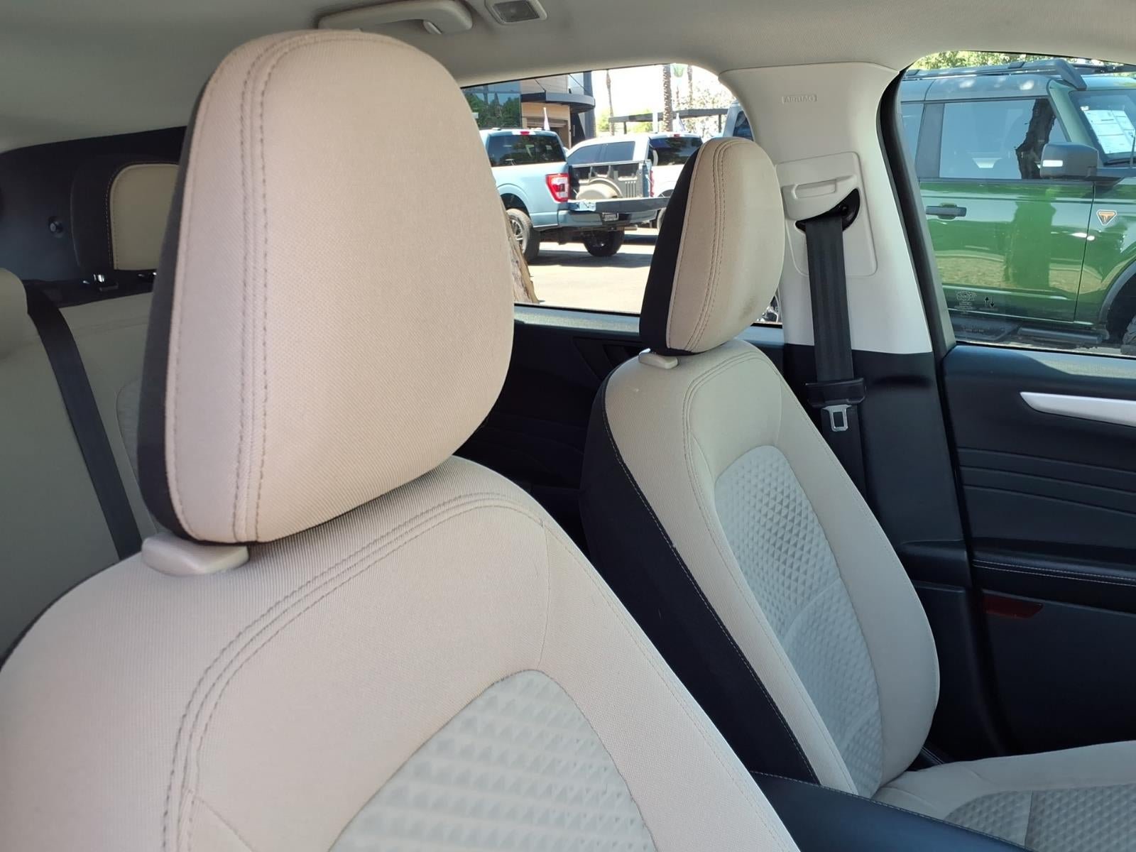Certified 2022 Ford Escape SE FWD image 12