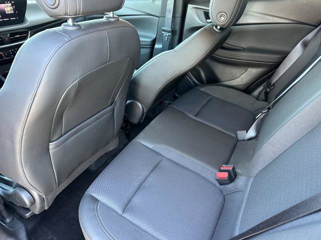 Used 2024 Buick Encore GX Preferred FWD image 11