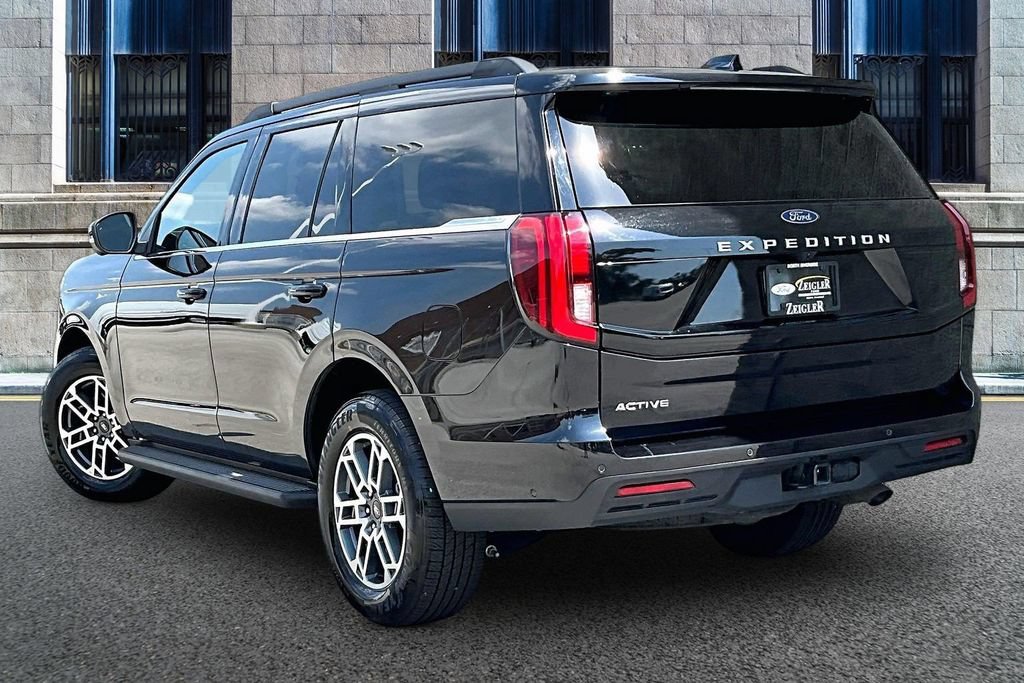 Certified 2025 Ford Expedition Active RWD image 10