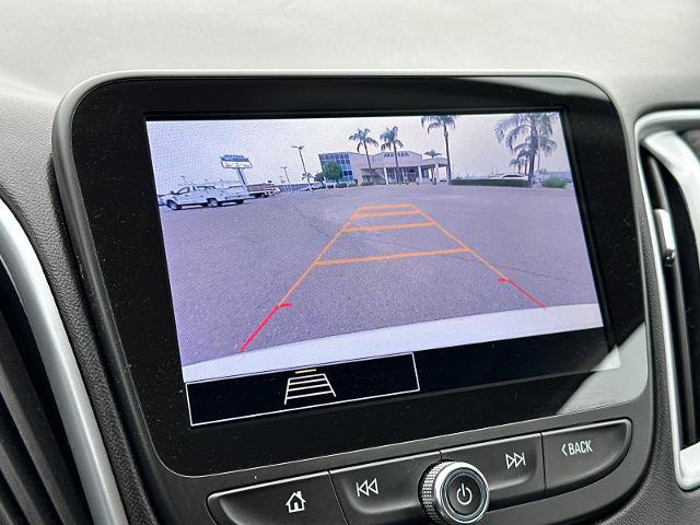 Used 2023 Chevrolet Malibu LT image 17