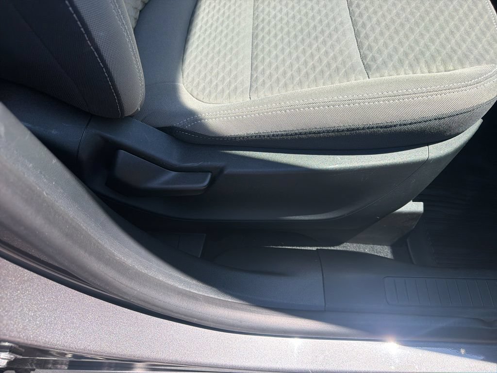 Certified 2021 Ford Escape SE FWD image 40
