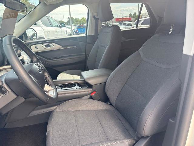 Certified 2026 Ford Explorer Active RWD image 9
