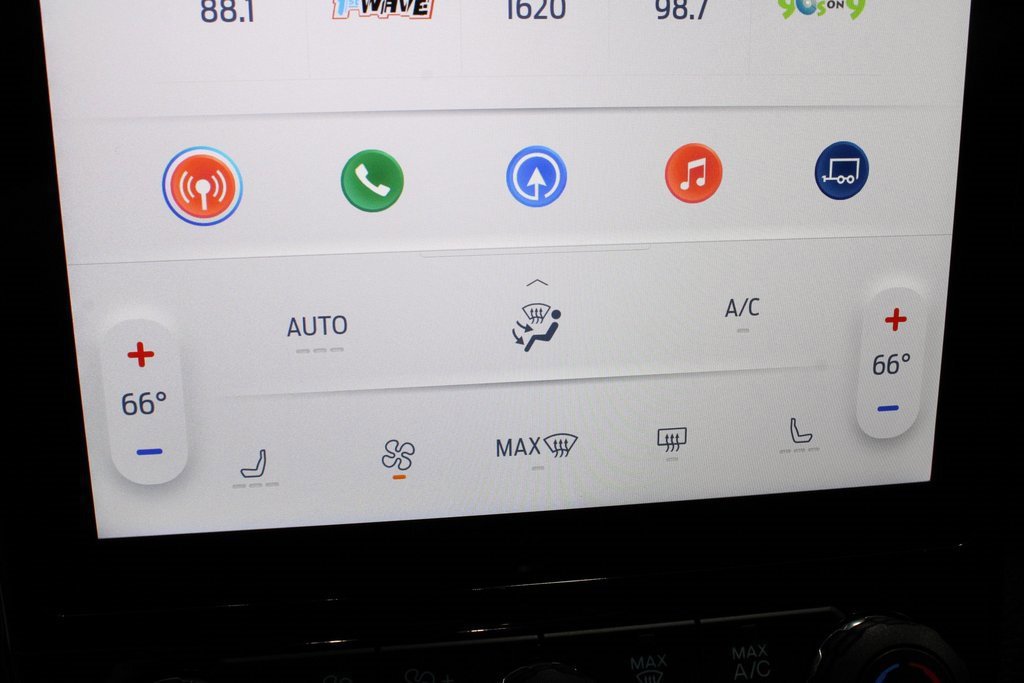 Certified 2025 Ford Ranger XLT w/ Equipment Group 301A High image 34