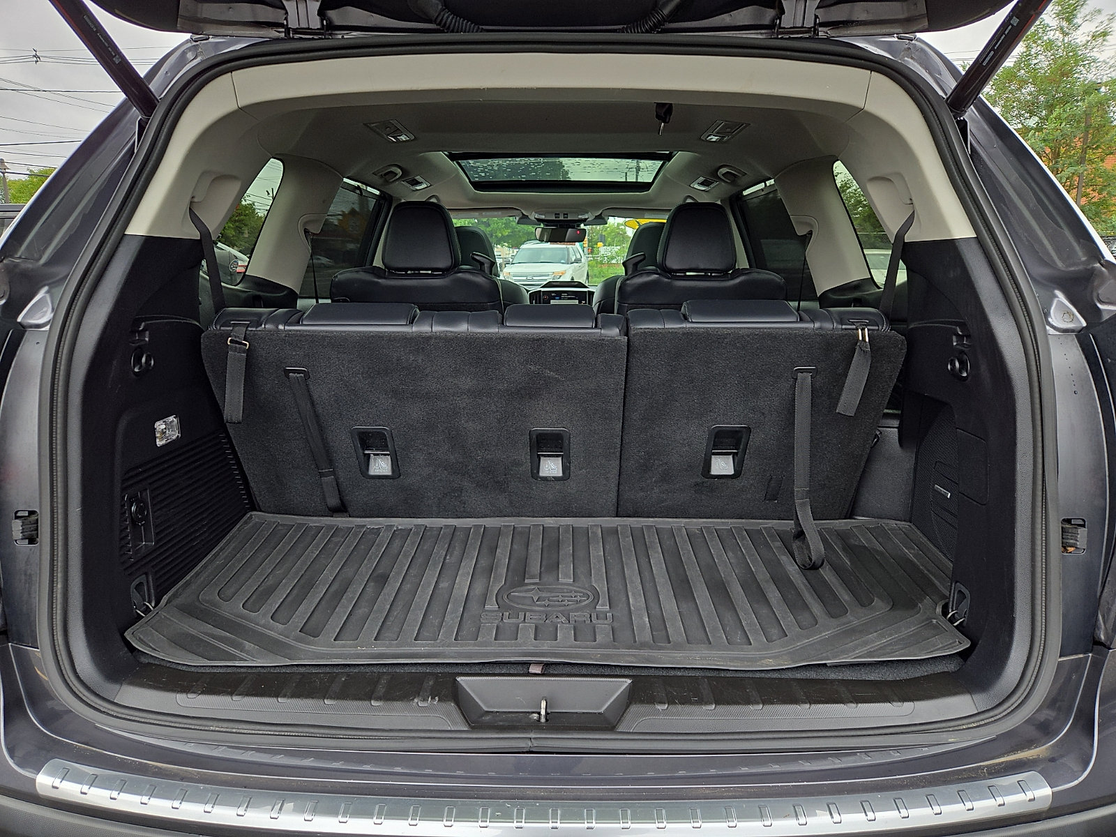 Used 2024 Subaru Ascent Limited w/ Technology Package AWD/4WD image 30