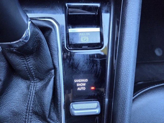 Used 2024 Jeep Compass Latitude image 24