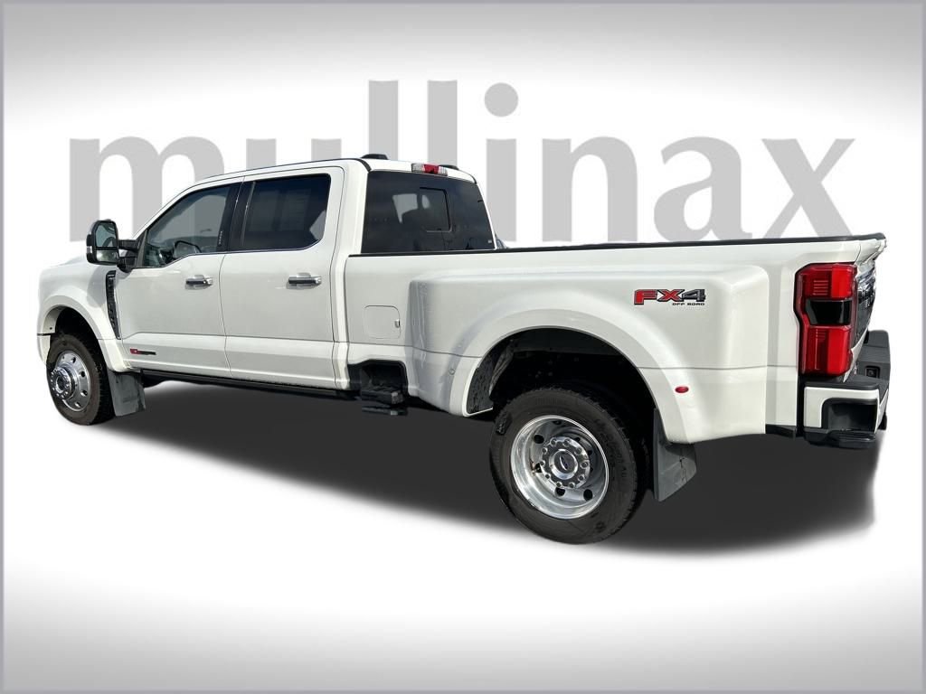 Certified 2024 Ford F450 Limited w/ FX4 Off-Road Package image 11